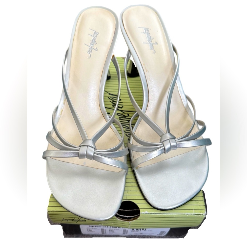 Jacqueline Ferrar Debra Silver Strappy Sandal, Size 8M - Picture 2 of 6